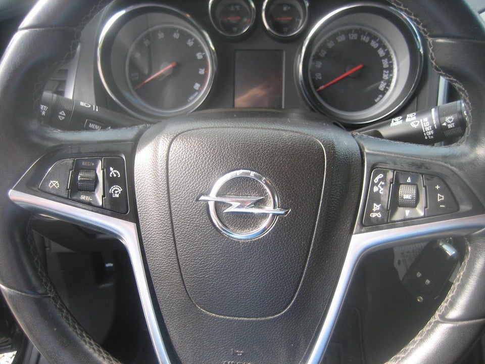 Opel Astra 1,4 T 140 Enjoy Sports Tourer 5d