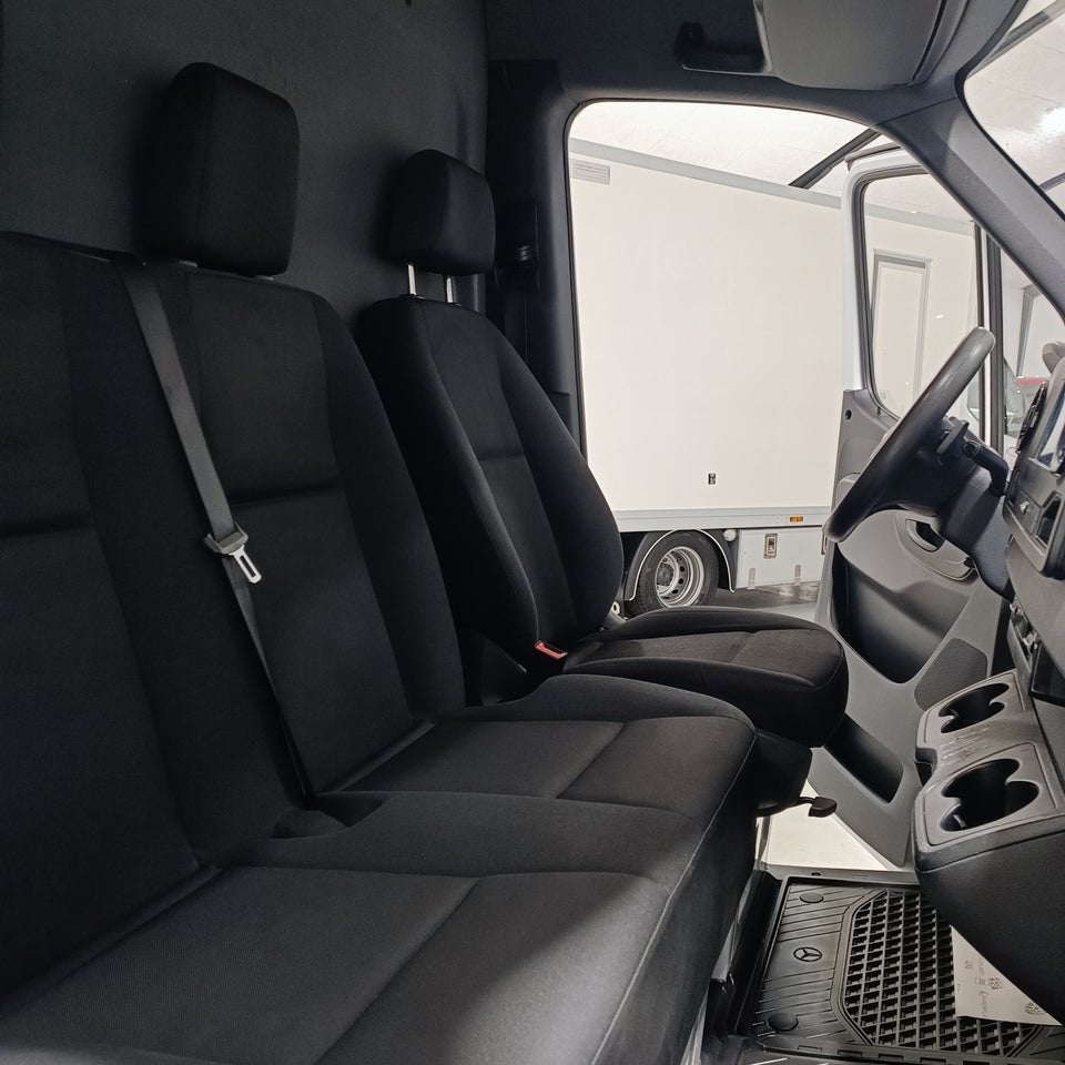 Mercedes Sprinter 317 2,0 CDi A2 Kassevogn aut. RWD