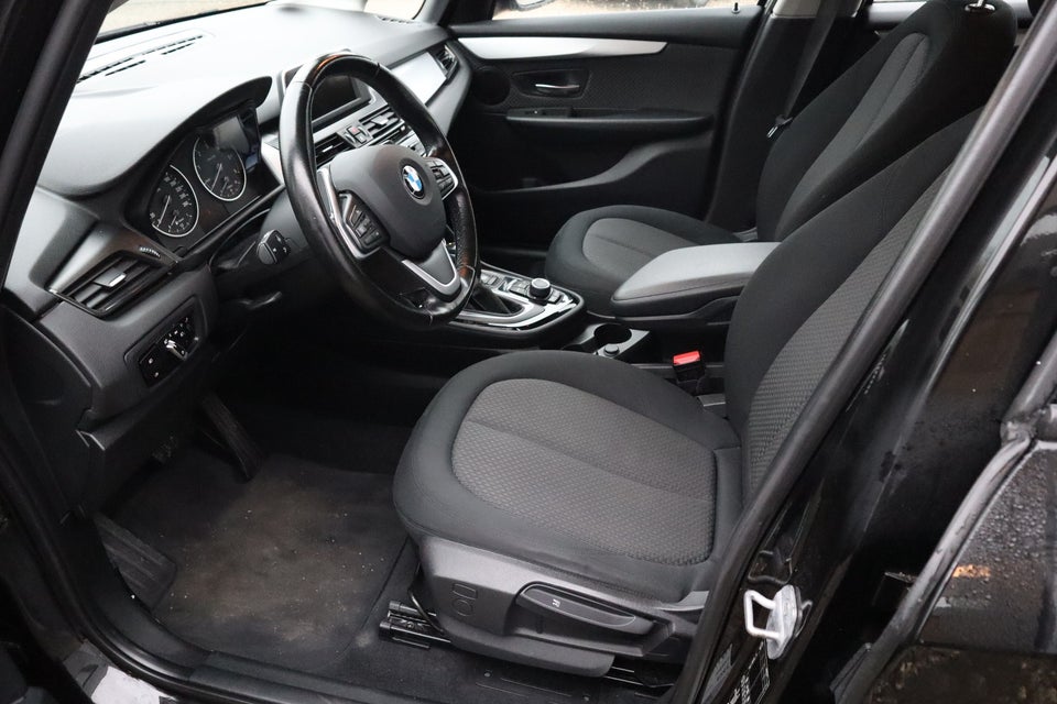 BMW 220d 2,0 Active Tourer aut. 5d