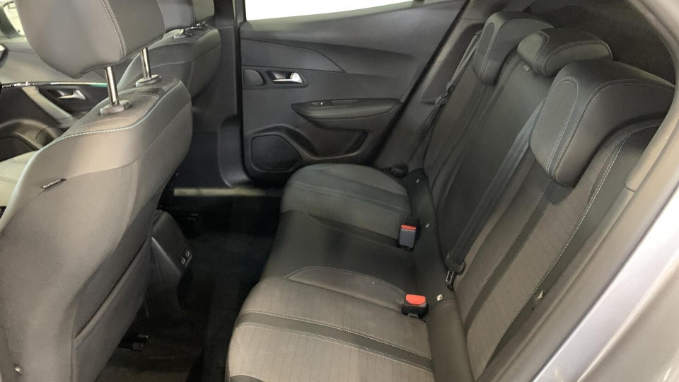 Peugeot e-2008 50 Allure Pack 5d
