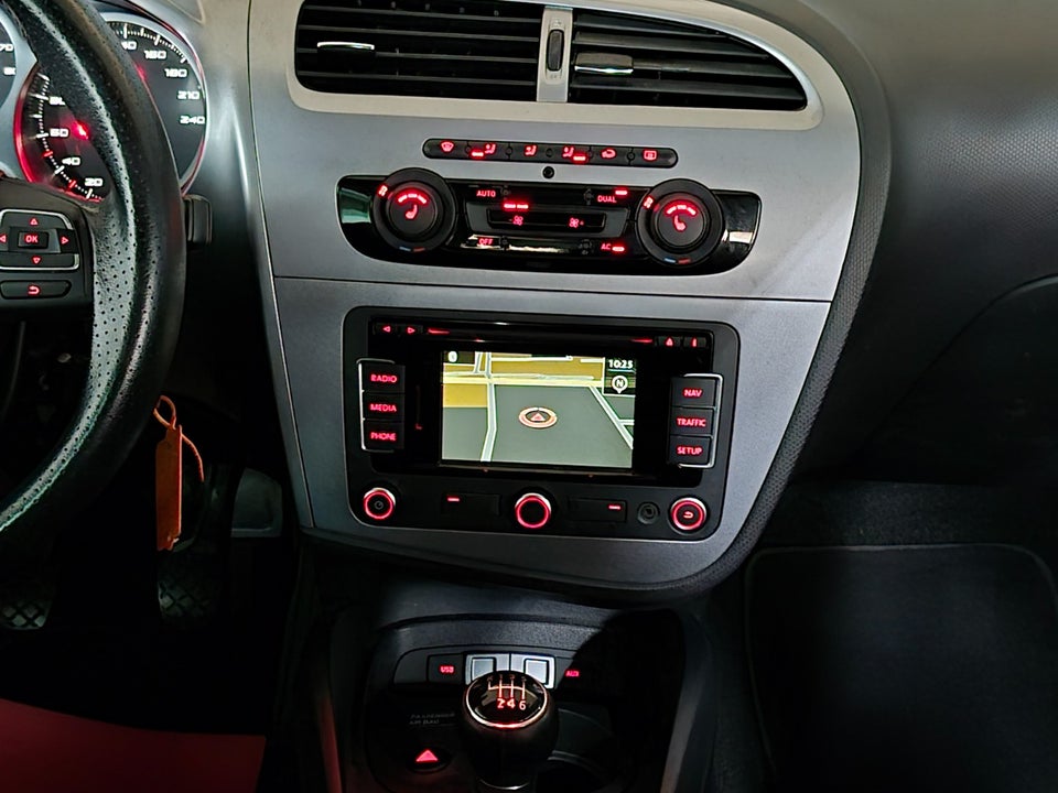 Seat Leon 1,2 TSi 105 Style 5d