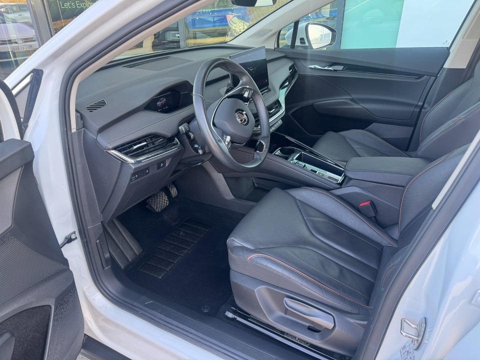 Skoda Enyaq 80 iV Suite 5d