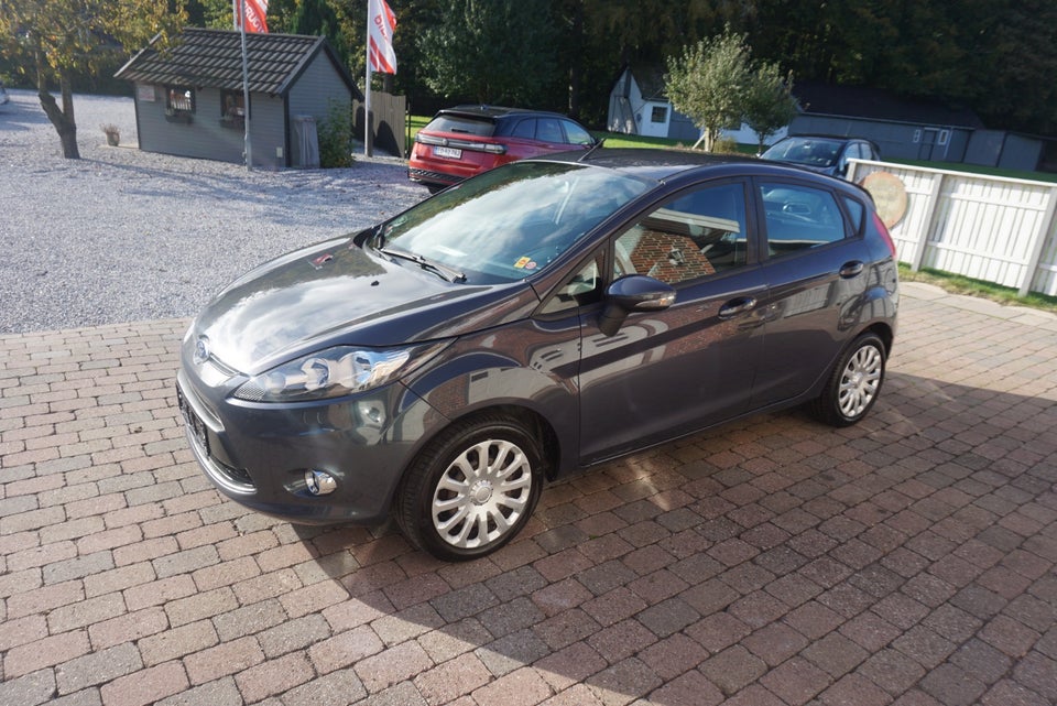 Ford Fiesta 1,25 60 Ambiente 5d