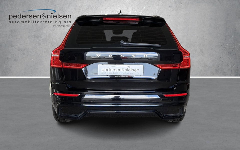 Volvo XC60 2,0 T6 ReCharge R-Design aut. AWD 5d