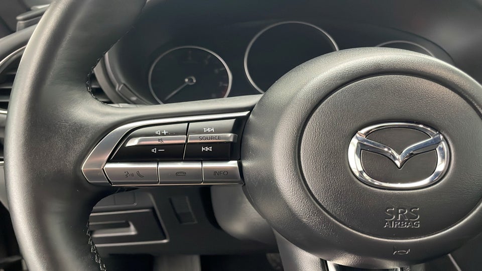 Mazda 3 2,0 e-SkyActiv-G 150 Sky aut. 5d