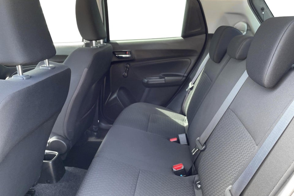 Suzuki Swift 1,2 Dualjet mHybrid Action 5d