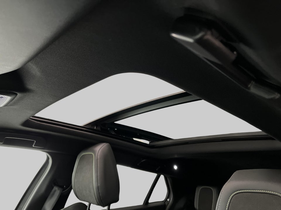 Peugeot e-2008 54 GT Sky 5d