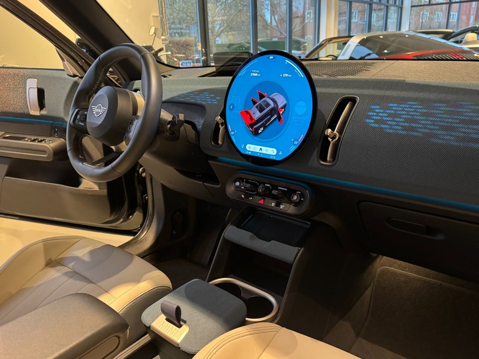 MINI Countryman E Favoured Trim L 5d