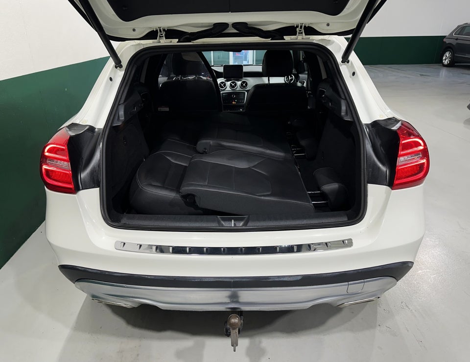 Mercedes GLA250 2,0 aut. 4Matic Van 5d