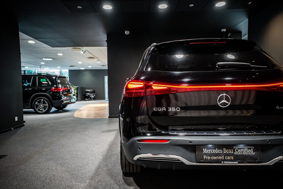 Mercedes EQA350 AMG Advance Plus 4Matic 5d
