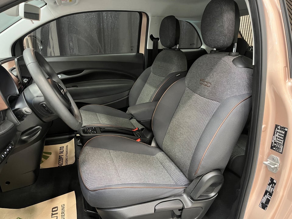 Fiat 500e 42 Icon 3d