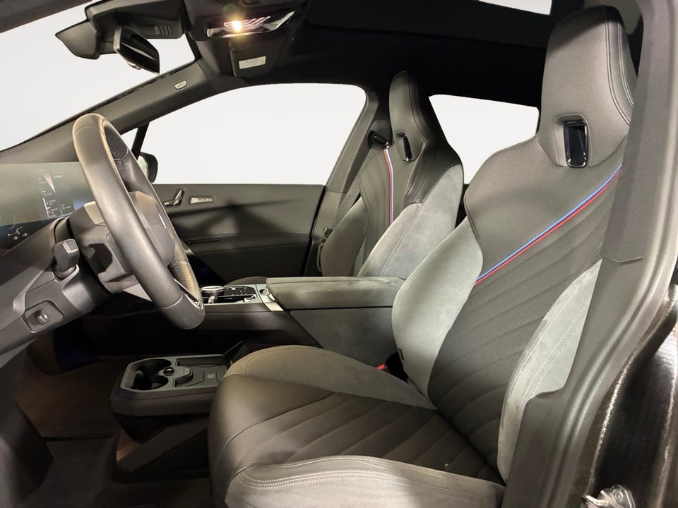 BMW iX xDrive60 M-Sport 5d