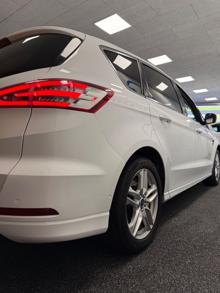 Ford S-MAX 2,0 TDCi 150 Titanium aut. 7prs 5d