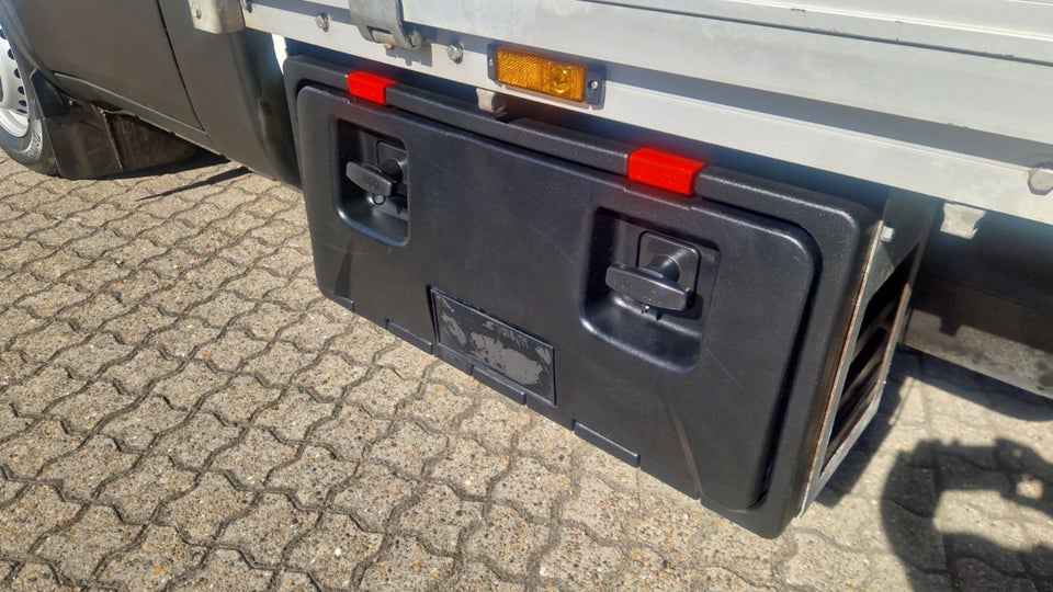 Iveco Daily 3,0 35S18 4100mm Lad AG8