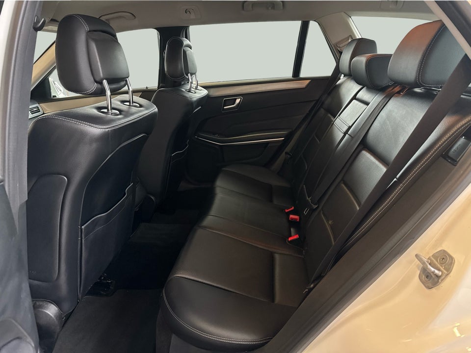 Mercedes E200 2,2 BlueTEC Avantgarde stc. aut. 5d