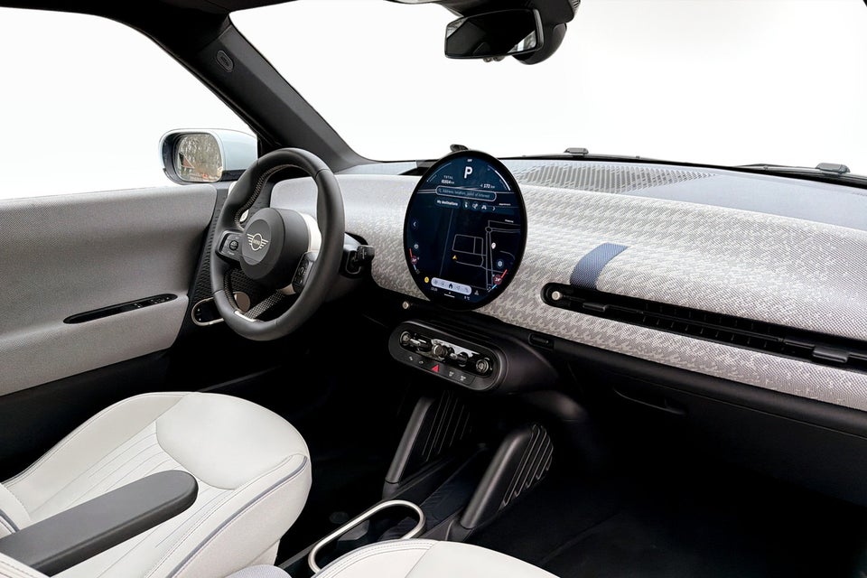 MINI Cooper SE Favoured Trim XL 3d