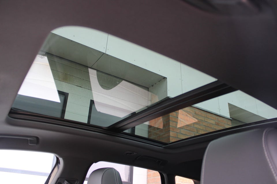 Audi Q4 e-tron 45 S-line 5d