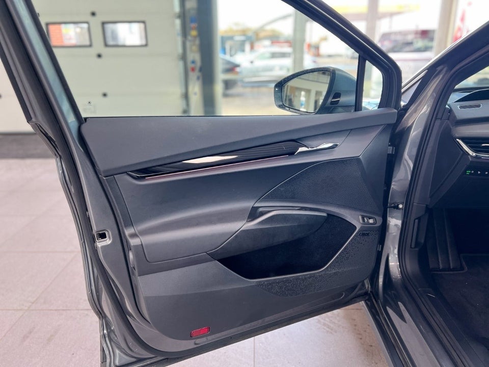 Skoda Enyaq 85x iV Laurin & Klement 5d