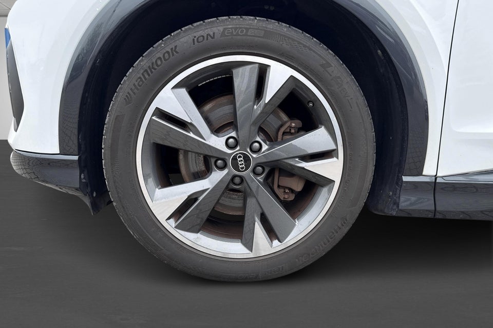 Audi Q4 e-tron 40 Attitude 5d