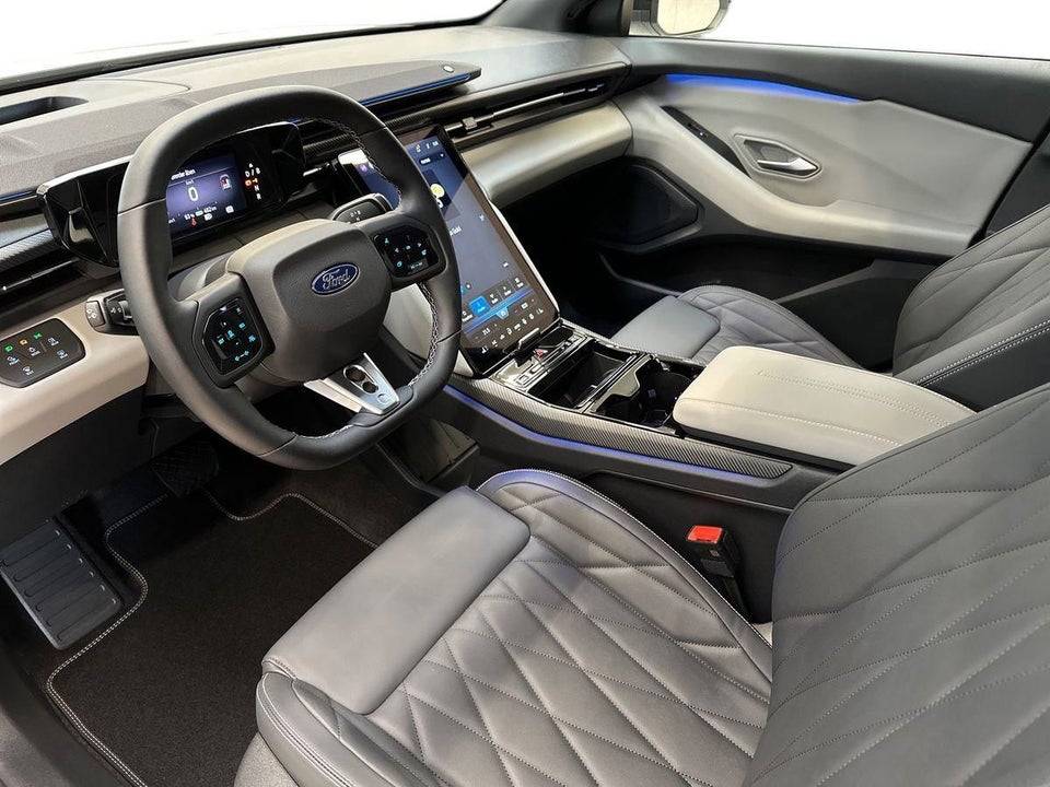 Ford Capri 82 Premium Extended Range 5d