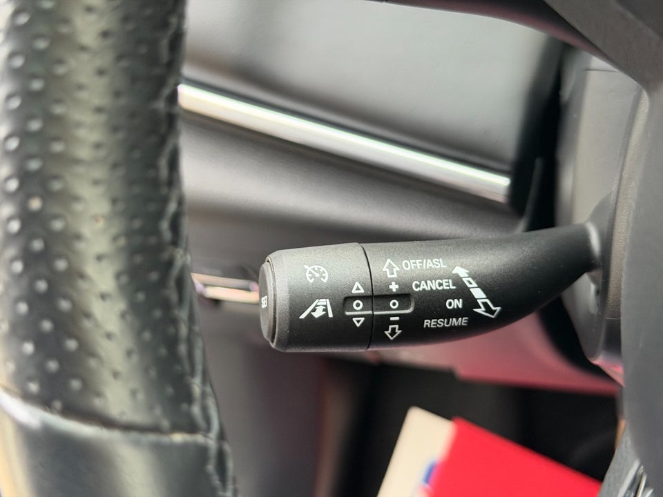 MG Marvel R Performance 5d