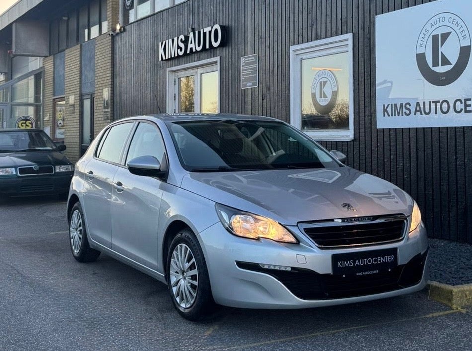 Peugeot 308 1,2 VTi 82 Active 5d