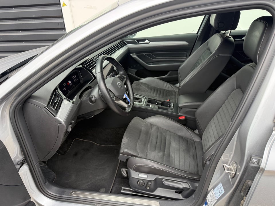 VW Passat 1,4 GTE High Variant DSG 5d