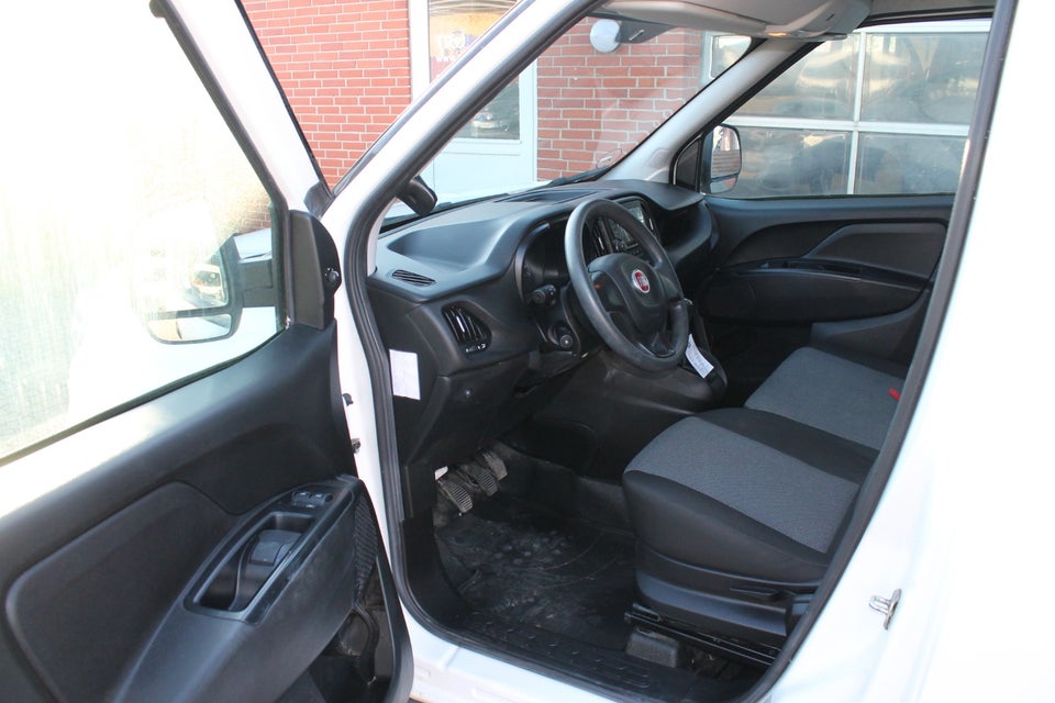 Fiat Doblò Cargo 1,3 MJT 95 Professional L1