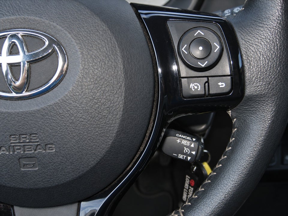 Toyota Yaris 1,5 VVT-i T2 Premium 5d