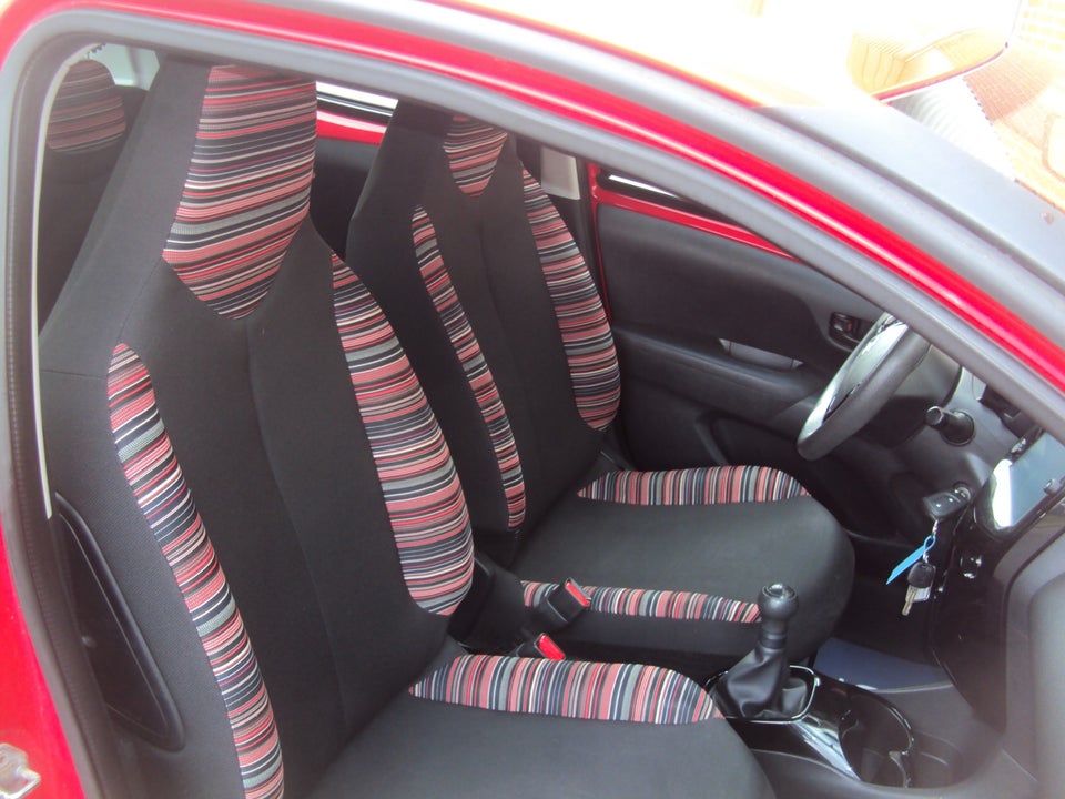 Citroën C1 1,0 VTi SportLine 5d
