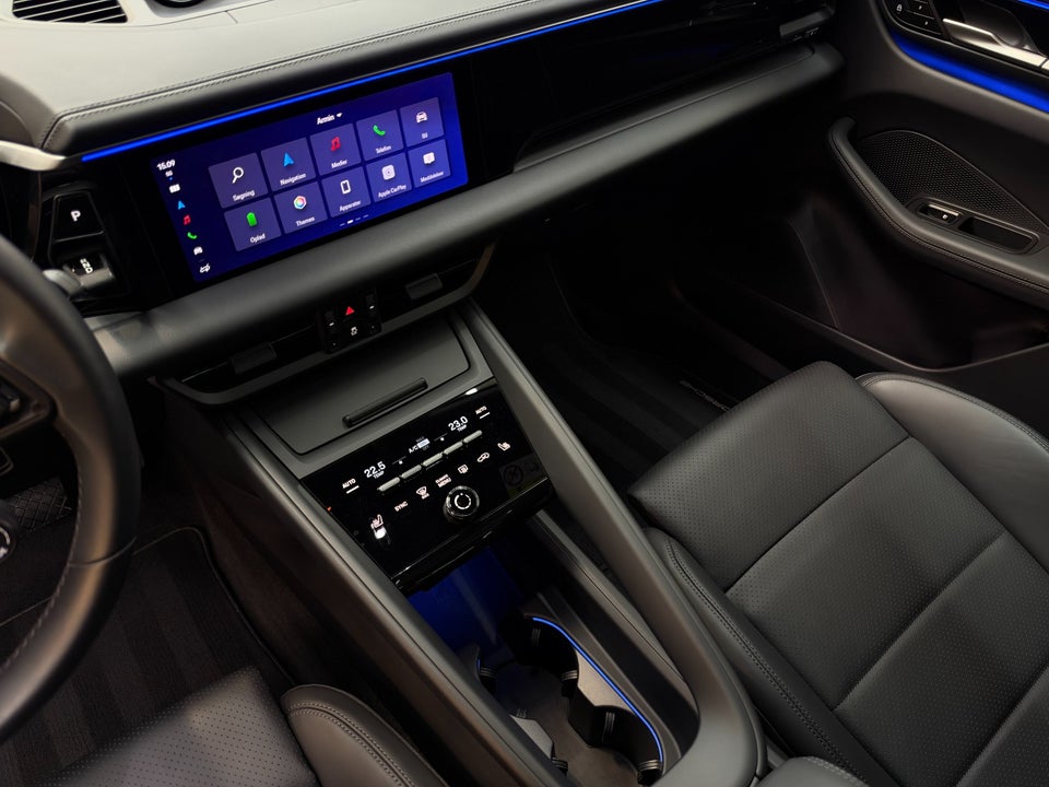 Porsche Macan 5d