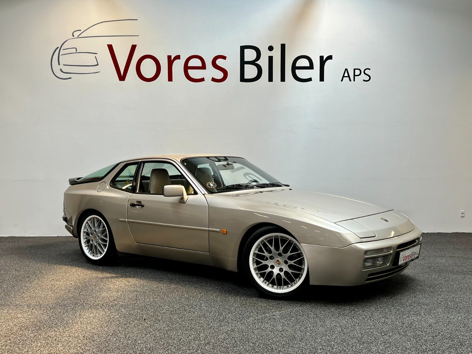 Porsche 944 2,5 Turbo 3d