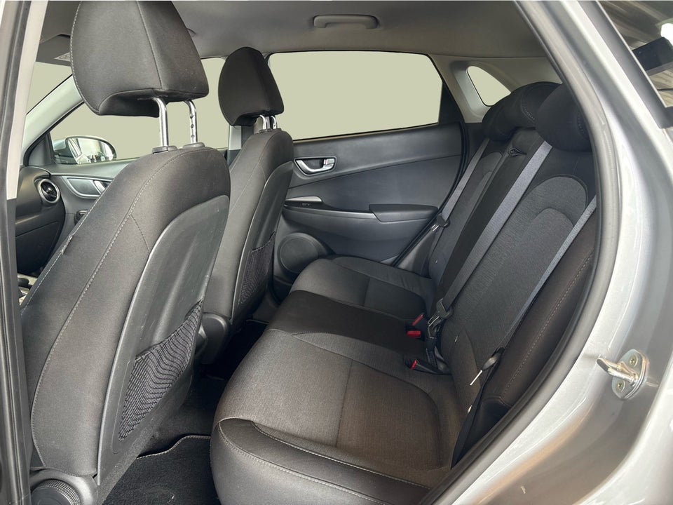 Hyundai Kona 64 EV Advanced 5d