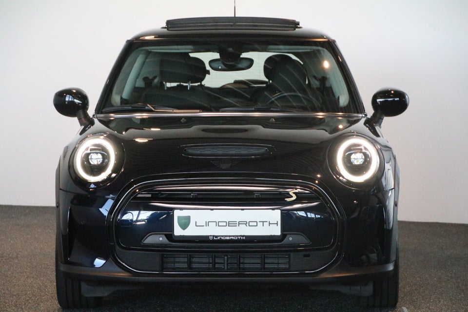 MINI Cooper SE Classic 3d