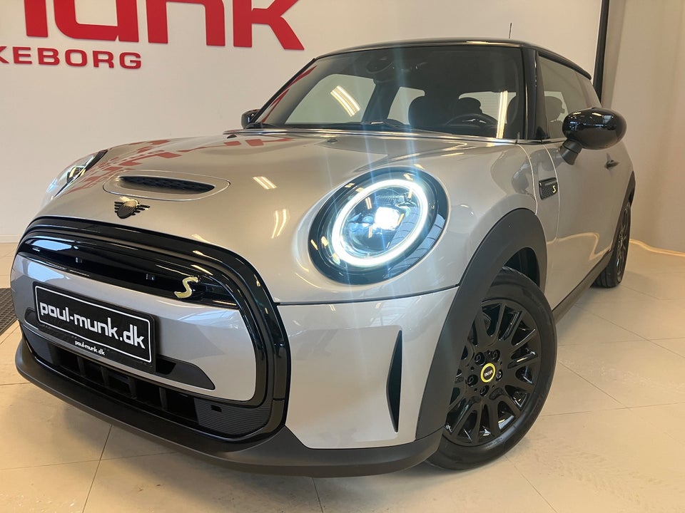 MINI Cooper SE Edition Premium Plus 3d