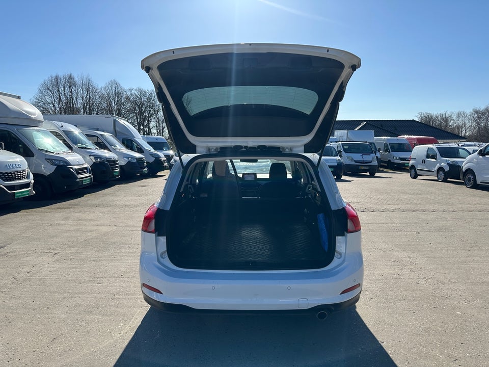 Ford Focus 1,5 EcoBlue Titanium Van 5d