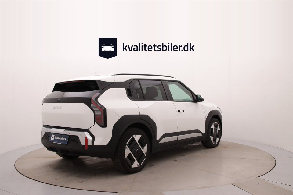 Kia EV3 81 Long Range Upgrade 5d