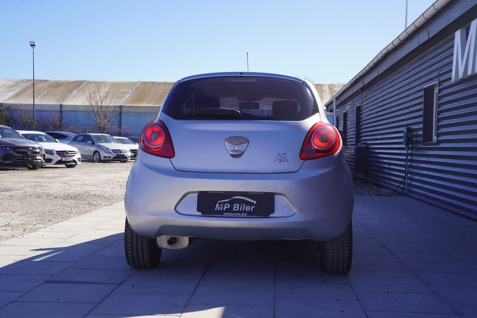 Ford Ka 1,2 Titanium 3d