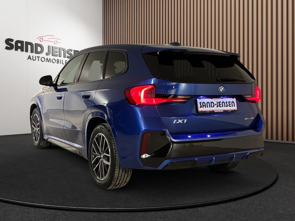 BMW iX1 xDrive30 M-Sport Premium 5d