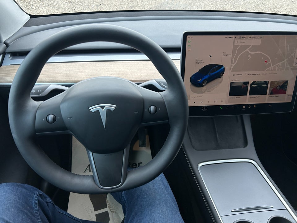 Tesla Model Y Long Range AWD 5d