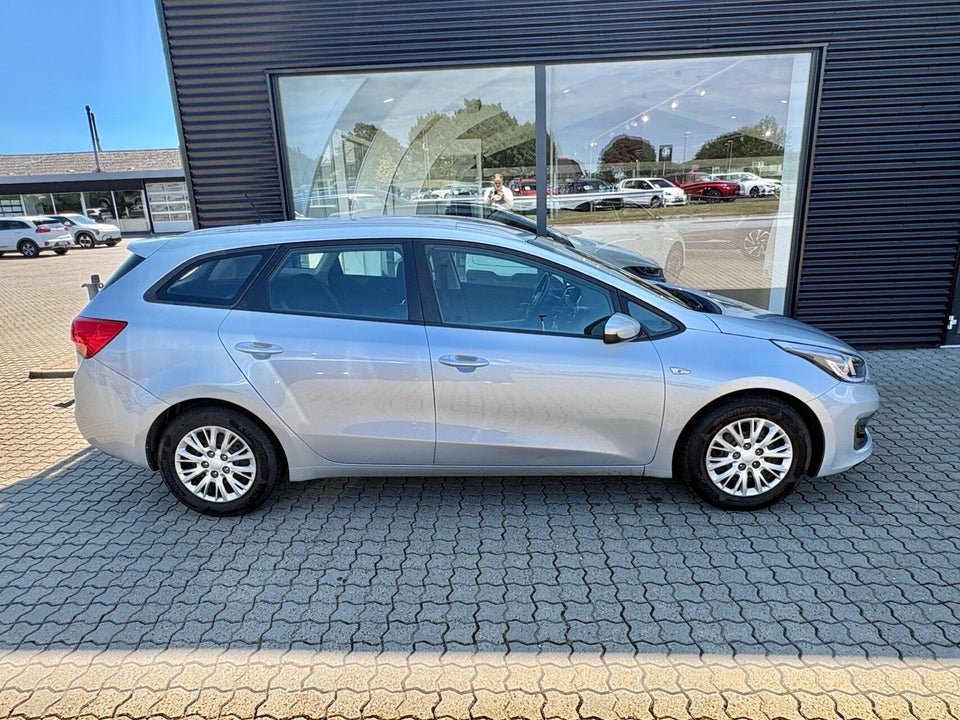 Kia Ceed 1,0 T-GDi Style+ Clim SW 5d