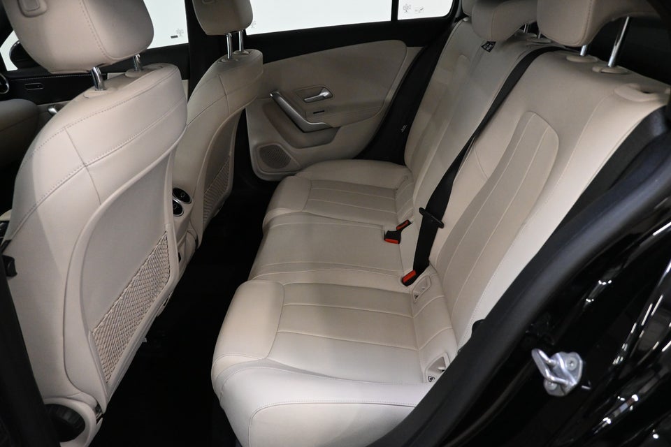 Mercedes A200 1,3 Progressive aut. 5d