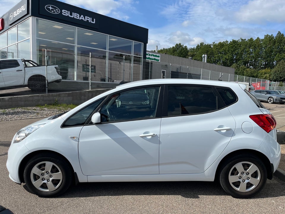 Kia Venga 1,4 CVVT Premium 5d