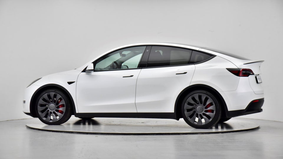 Tesla Model Y Performance AWD 5d