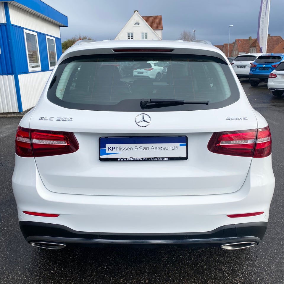 Mercedes GLC300 2,0 AMG Line aut. 4Matic 5d