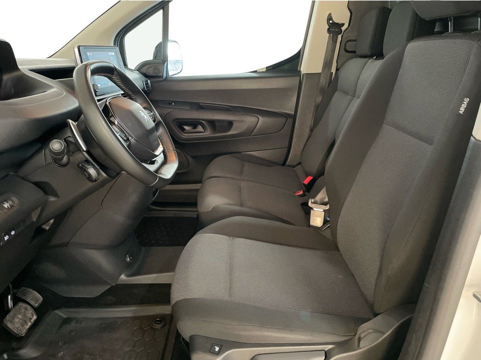 Peugeot Partner 1,5 BlueHDi 130 L2V2 Ultimate EAT8 Van