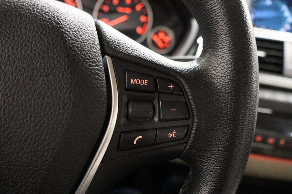 BMW 330d 3,0 Advantage aut. 4d