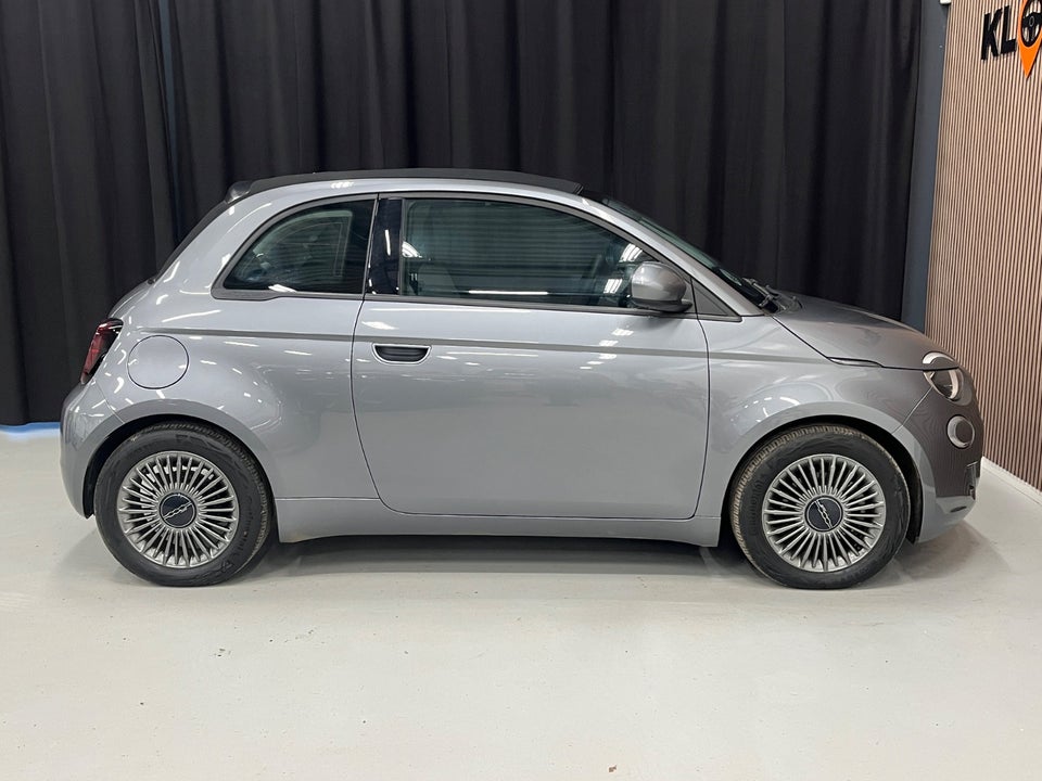 Fiat 500e 42 Icon Cabrio 2d