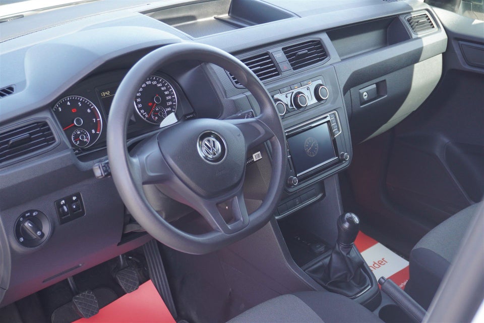 VW Caddy 1,0 TSi 102 BMT Van 4d