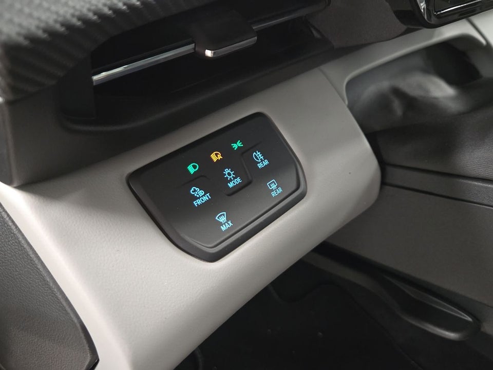 Ford Explorer 82 Premium Extended Range 5d